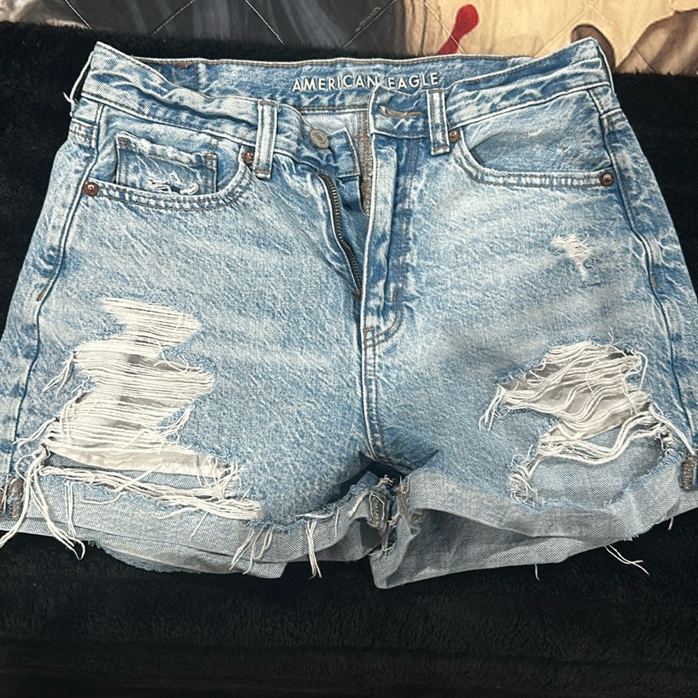 American eagle mom shorts